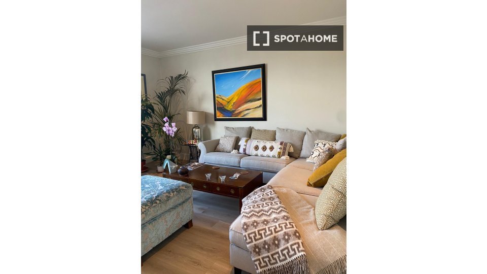 Apartment London, 1 bed, 44m² — photo 3