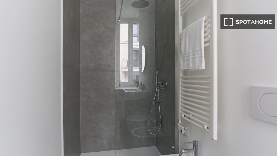 Apartment Milan, 2 beds — photo 7