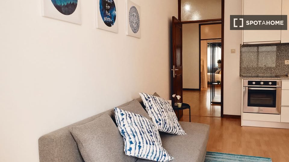 Double room Porto, 1 bed, 175m² — photo 4