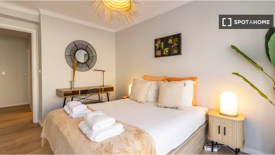 Apartment Porto, 3 beds, 140m² — photo 15