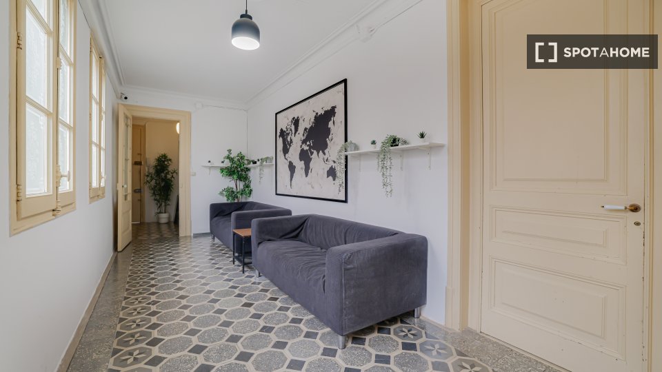 Double room Barcelona, 17 beds, 400m² — photo 15