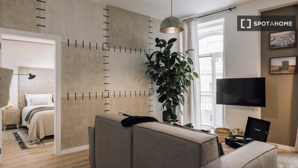 Apartment Lisbon, 1 bed, 49m² — photo 11