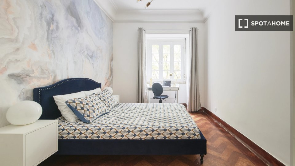 Double room Lisbon, 7 beds — photo 1