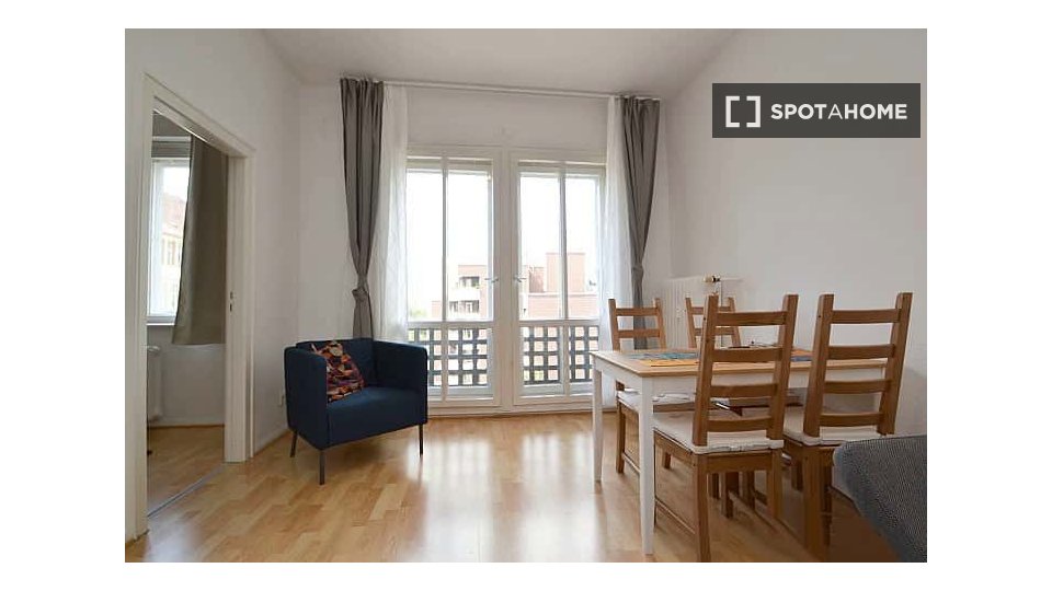 Apartment Berlin, 1 bed, 46m² — photo 3