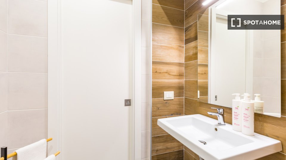 Apartment Naples, 1 bed — photo 9