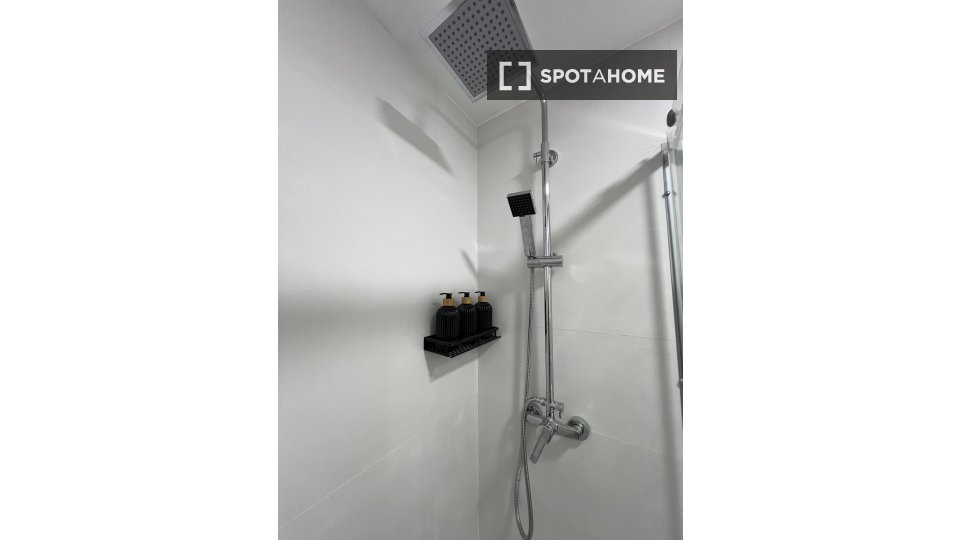 Apartment Madrid, 1 bed, 24m² — photo 5