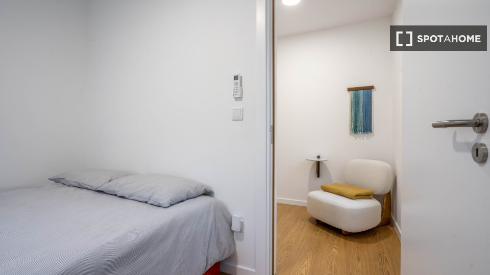Apartment Porto, 2 beds, 60m² — photo 17