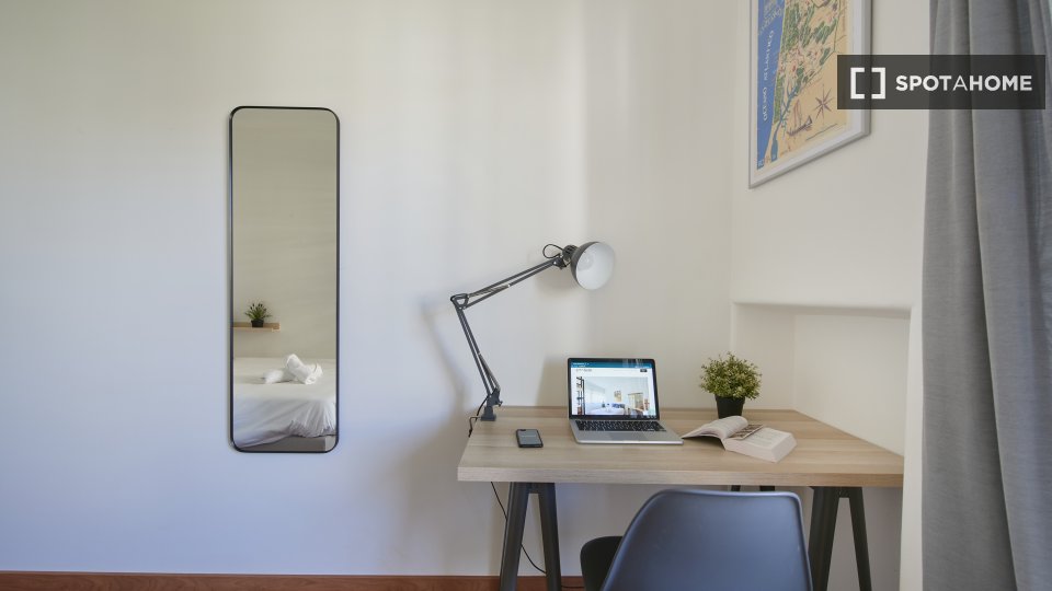 Double room Lisbon, 7 beds, 200m² — photo 5