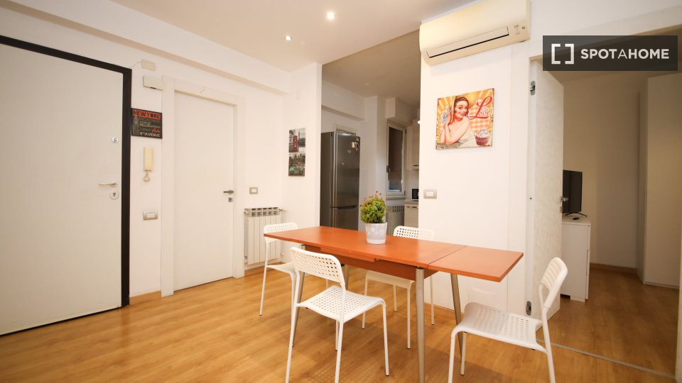 Apartment Rome, 2 beds — photo 5