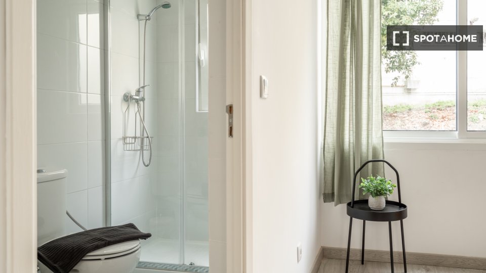 Apartment Lisbon, 3 beds — photo 3