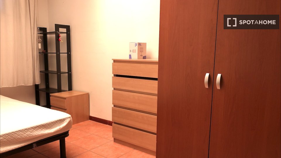 Double room Rome, 33 beds — photo 24