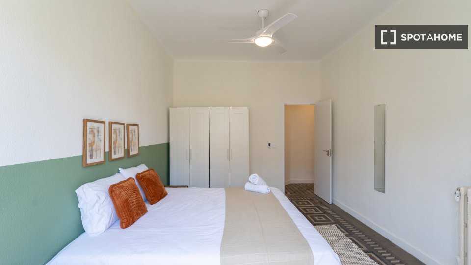 Double room Madrid, 7 beds — photo 11