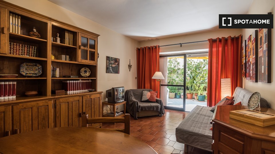 Apartment Lisbon, 1 bed, 70m² — photo 6