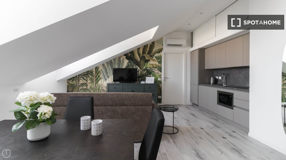 Apartment Milan, 1 bed, 57m² — photo 17