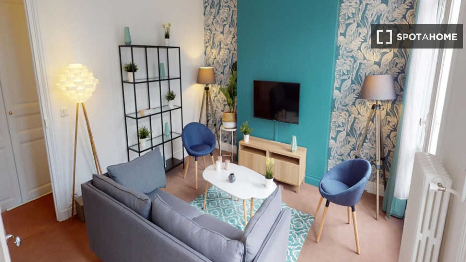 Double room Paris, 7 beds, 190m² — photo 18