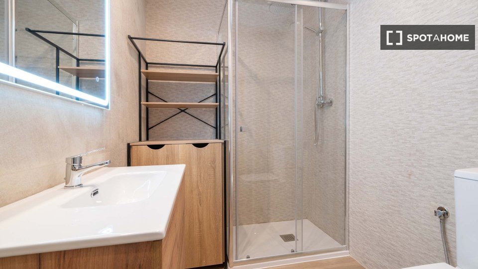Apartment Madrid, 1 bed — photo 30
