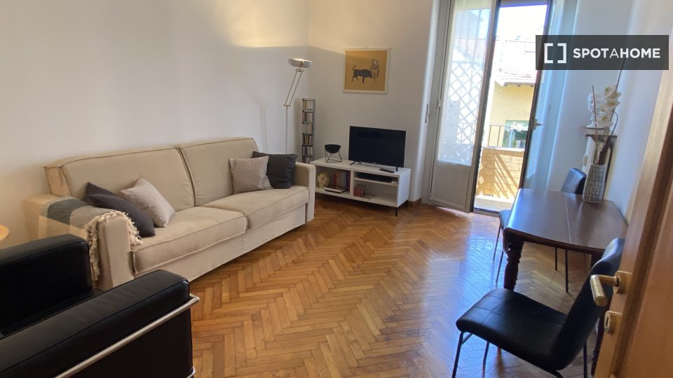 Apartment Milan, 1 bed, 70m² — photo 4