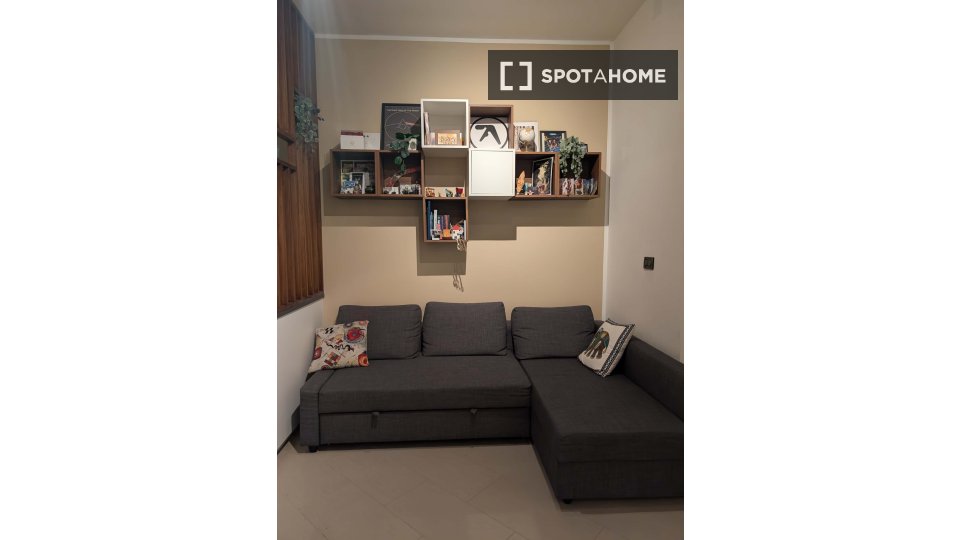 Apartment Turin, 1 bed, 67m² — photo 3