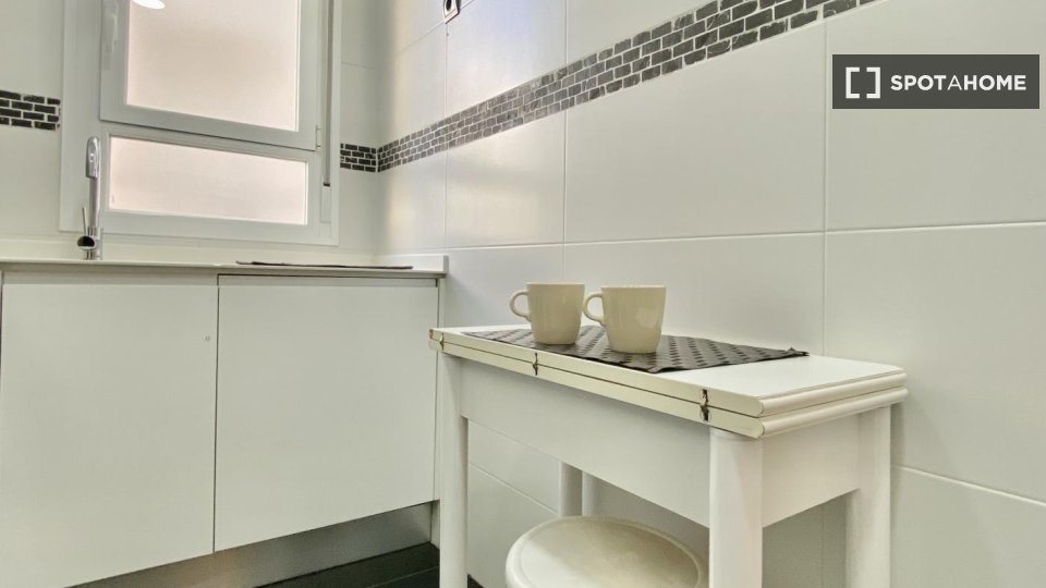Apartment Madrid, 2 beds — photo 8