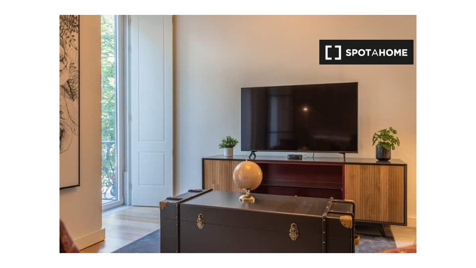 Apartment Lisbon, 1 bed — photo 11