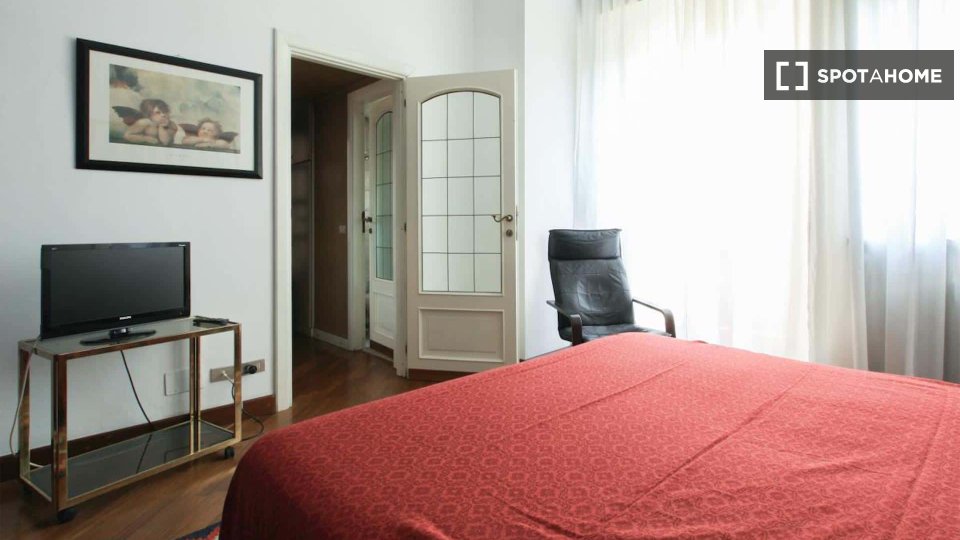 Apartment Milan, 1 bed, 90m² — photo 9