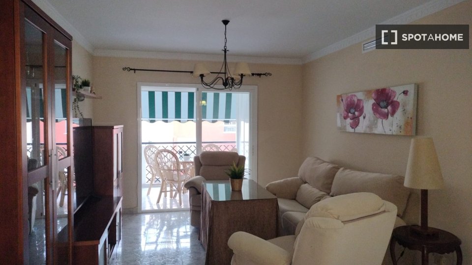 Apartment Malaga, 3 beds, 110m² — photo 8