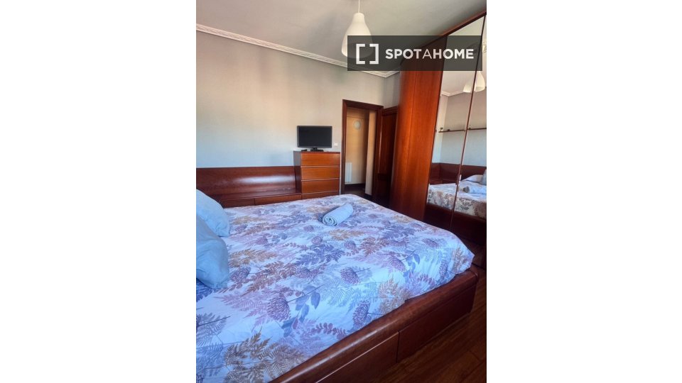 Apartment Bilbao, 2 beds, 80m² — photo 16