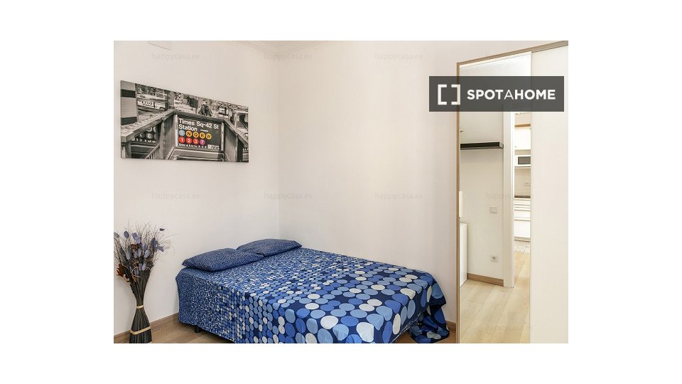Double room Barcelona, 10 beds — photo 27
