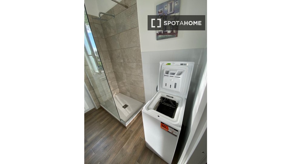 Double room Rome, 2 beds, 75m² — photo 3