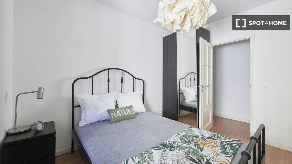 Double room Lisbon, 6 beds — photo 2