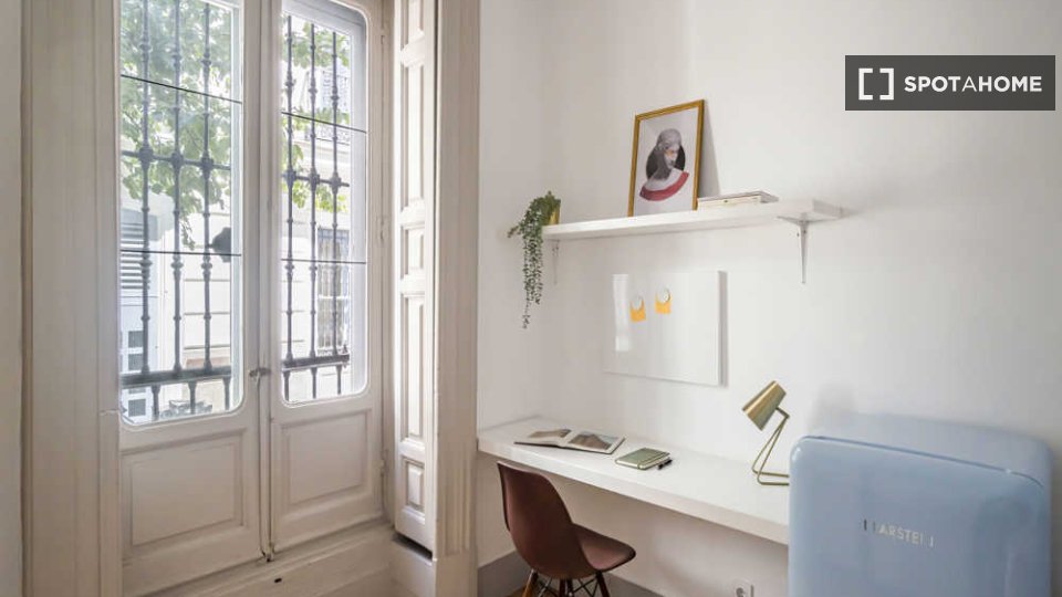 Double room Madrid, 67 beds — photo 71