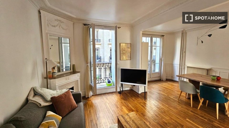 Apartment Paris, 1 bed — photo 1