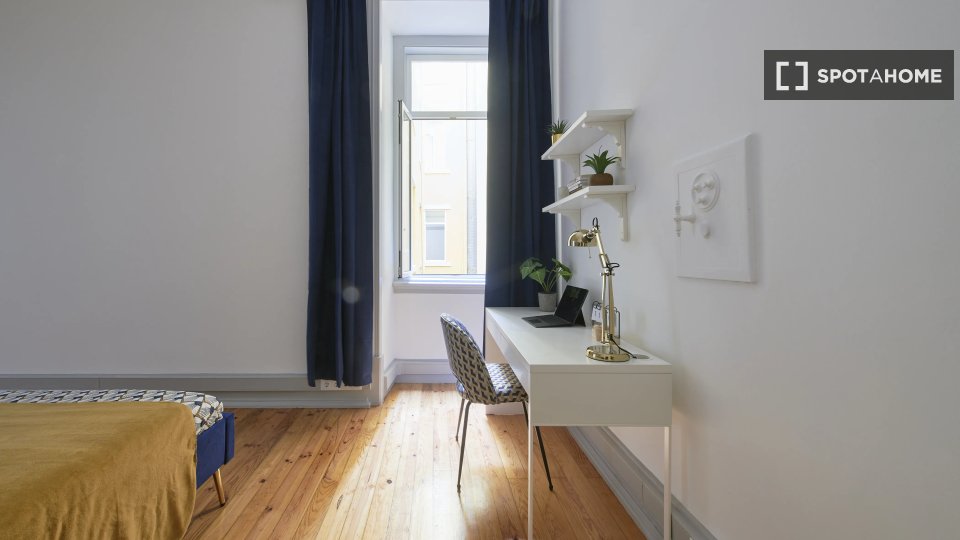 Double room Lisbon, 10 beds — photo 12