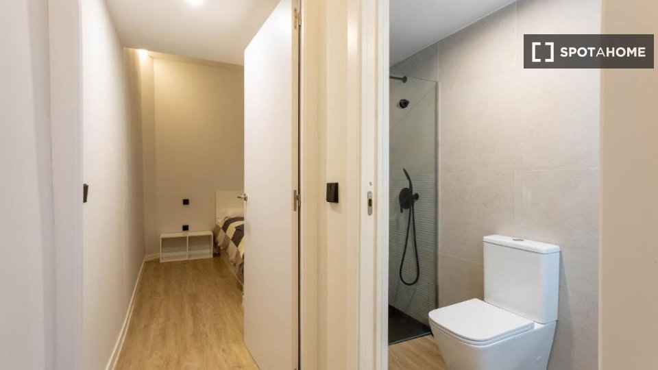 Apartment Madrid, 2 beds, 80m² — photo 19