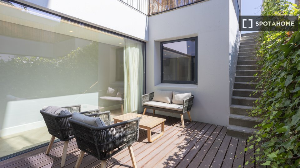 Apartment Porto, 2 beds, 246m² — photo 5