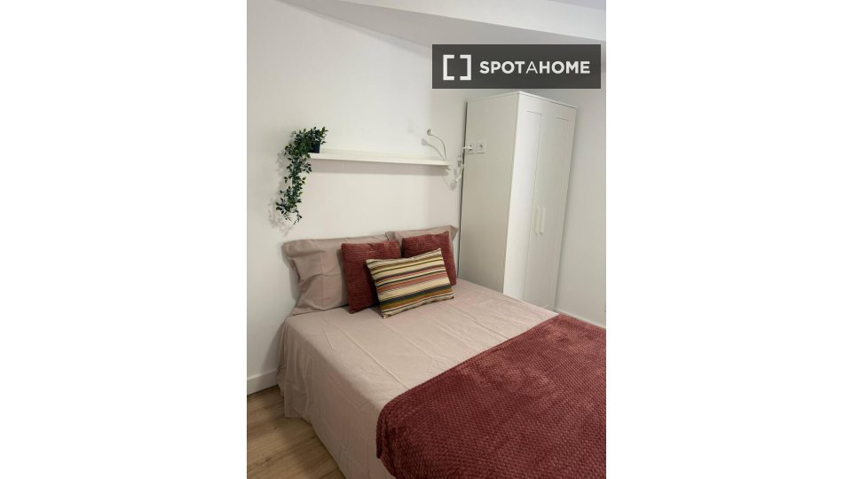 Double room Alicante, 6 beds — photo 19