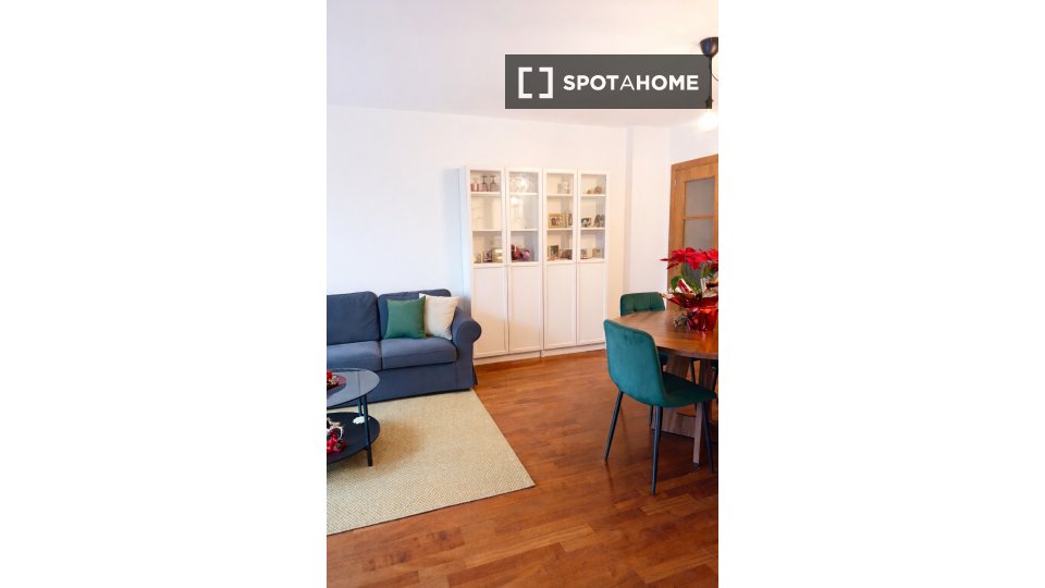Double room Barcelona, 4 beds, 90m² — photo 20
