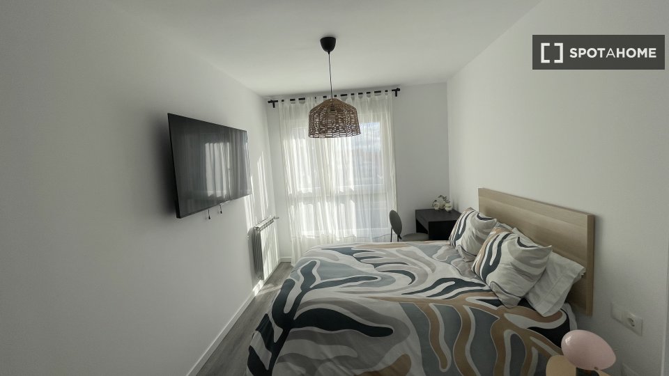 Double room Santander, 4 beds, 100m² — photo 5