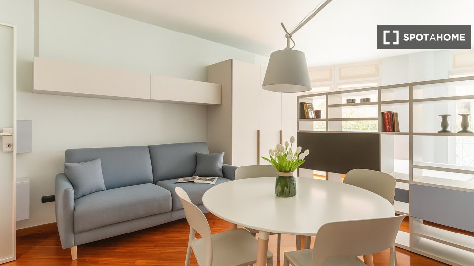 Apartment Milan, 1 bed — photo 17