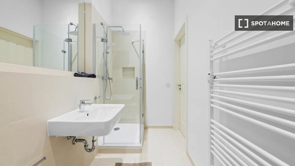 Apartment Berlin, 1 bed, 44m² — photo 4