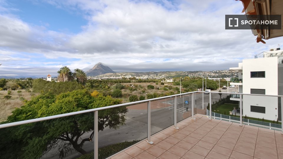 Apartment Alicante, 2 beds, 80m² — photo 13