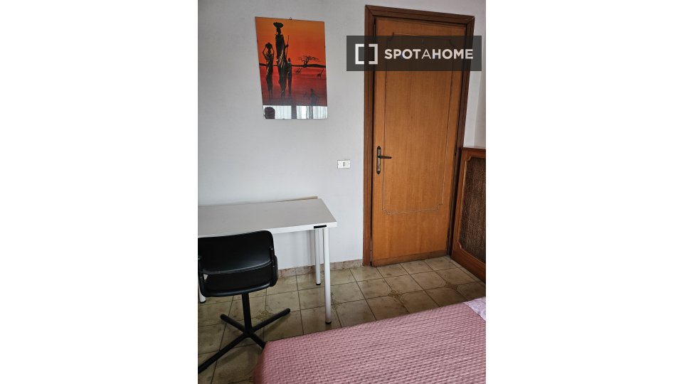 Double room Rome, 4 beds, 127m² — photo 13