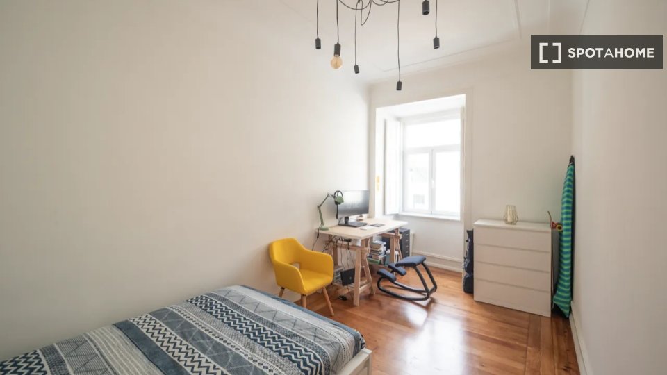 Double room Lisbon, 7 beds — photo 7