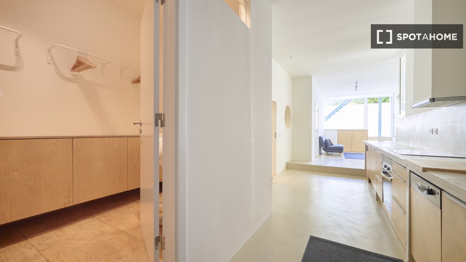 Apartment Lisbon, 2 beds — photo 1