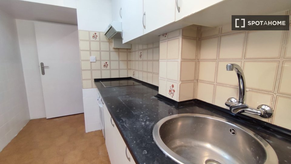 Double room Madrid, 4 beds — photo 19