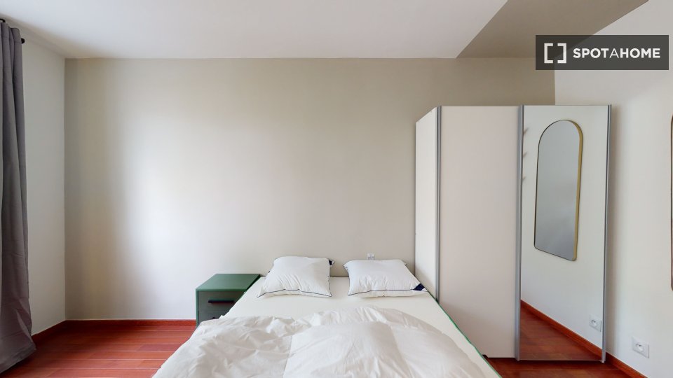Double room Paris, 12 beds — photo 2