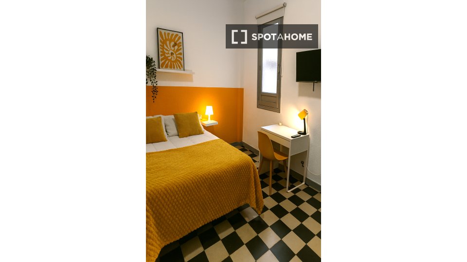 Double room Granada, 6 beds, 160m² — photo 22