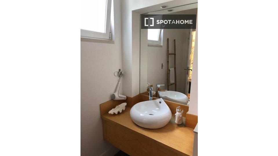 Apartment Lisbon, 1 bed — photo 14