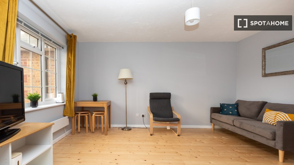 Apartment London, 2 beds, 65m² — photo 11