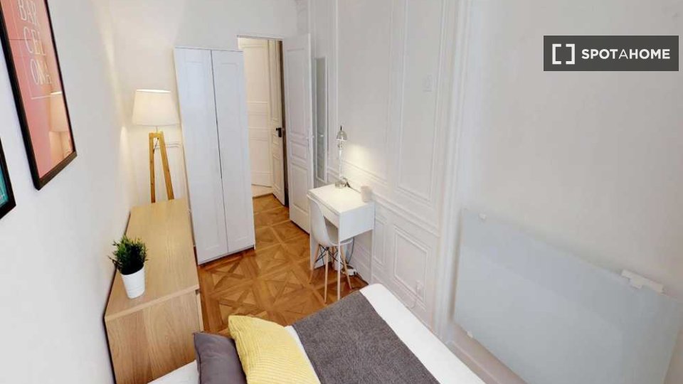 Double room Lyon, 5 beds, 130m² — photo 4